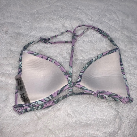 VS PINK SMALL bikini top. - Picture 3 of 4